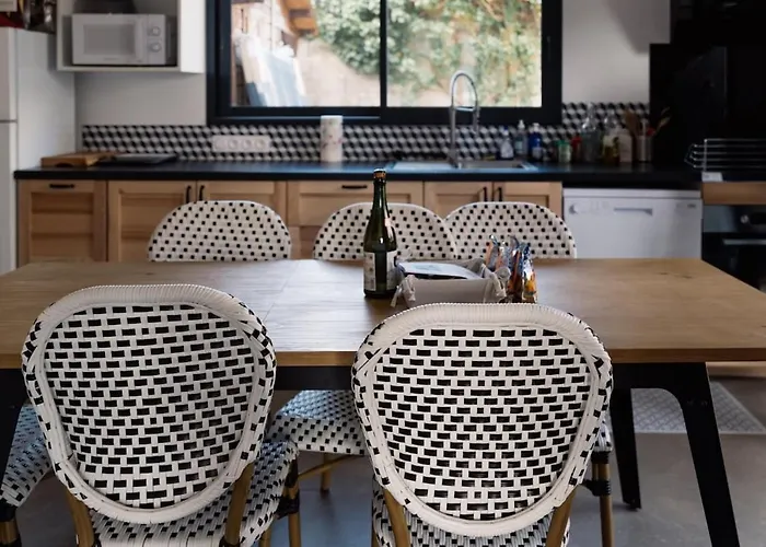 Maison De Bord De Jardin Clot - 4-6 Lits