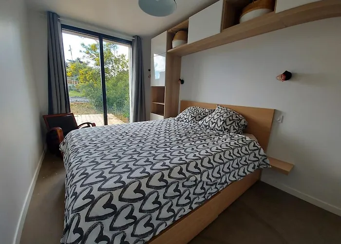 Casa de Férias Maison De Bord De Jardin Clôt - 4-6 Lits